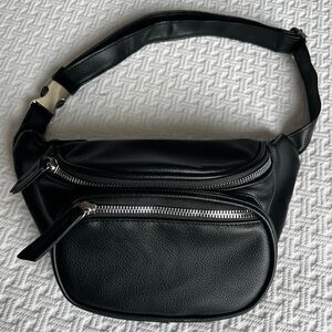 NWOT | Ardene | Black Faux Leather Waist Bag